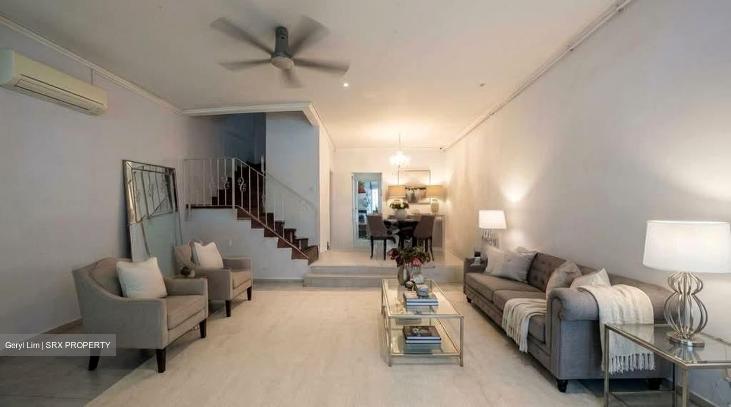 Loyang Besar Close (D17), Terrace #532957551